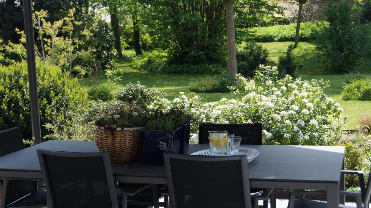 Les Terrasses De Templeuve Bed & Breakfast Exterior photo